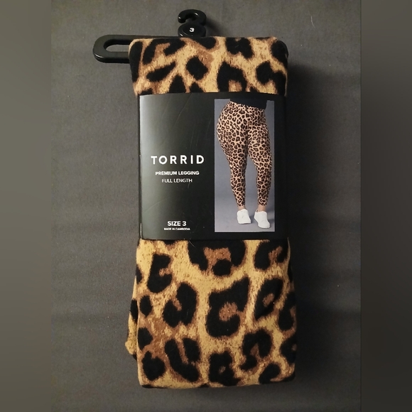 Torrid Leggings size 3 full length - Picture 1 of 2